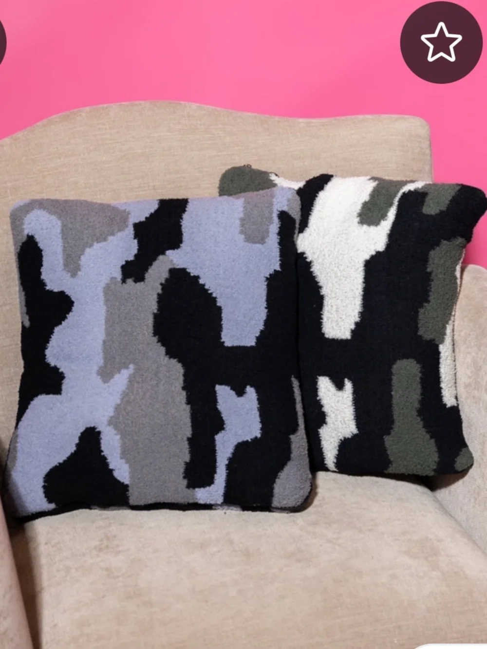 Comfy Luxe Plush Throw 2-1 Pillow Blanket - Gray Camouflage